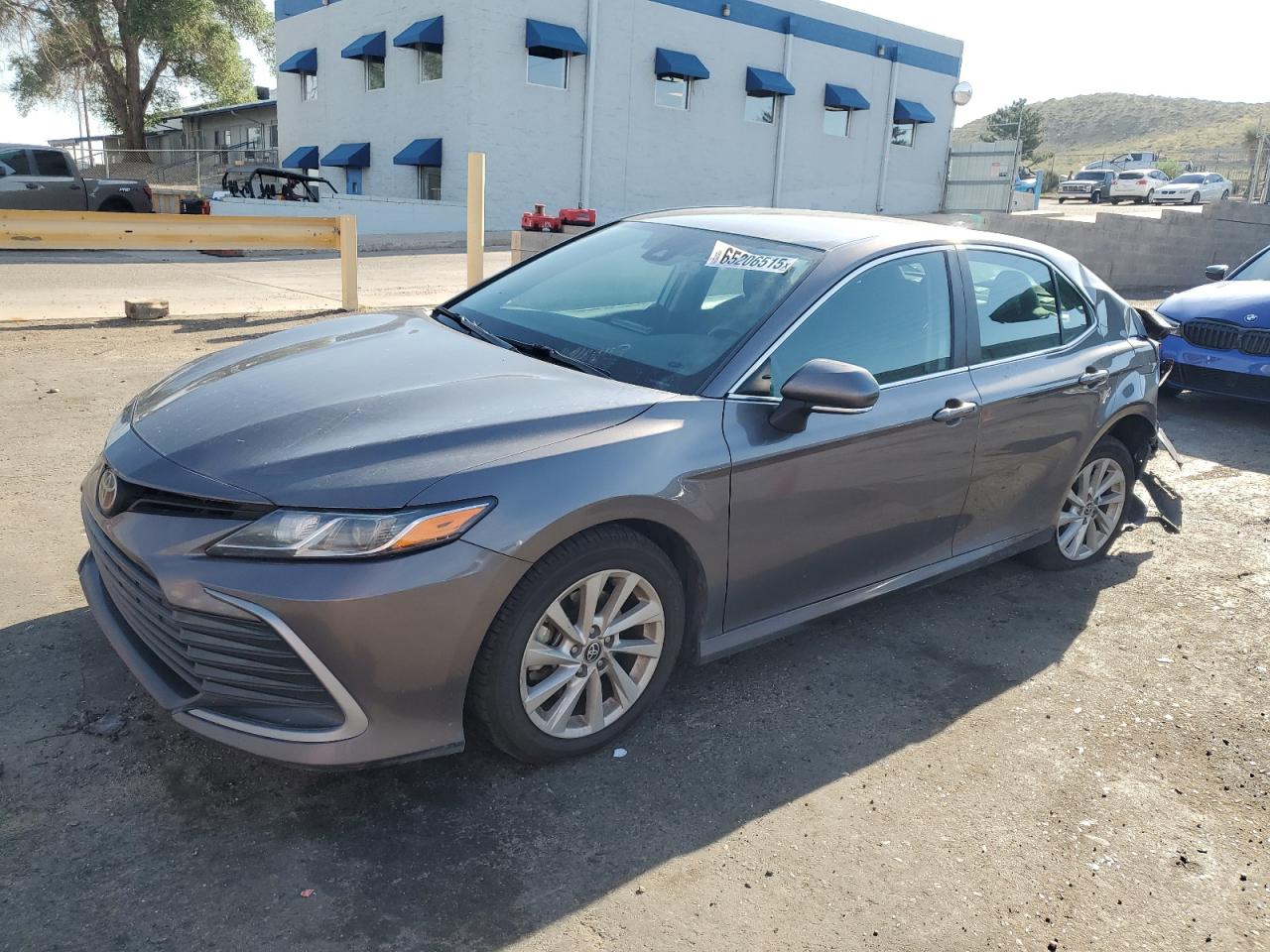 2022 Toyota Camry le LE