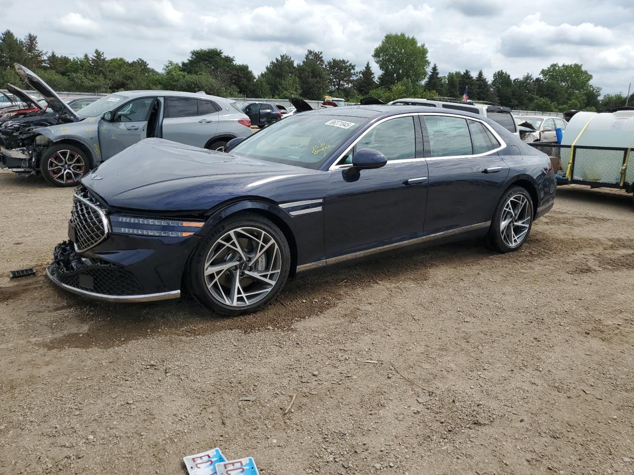 2023 Genesis G90