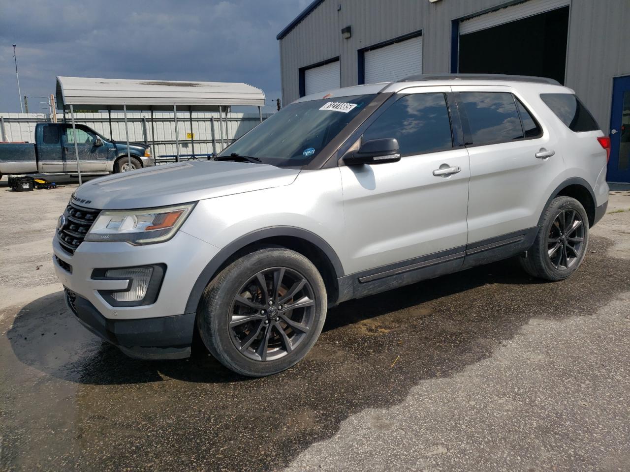 2017 Ford Explorer x XLT