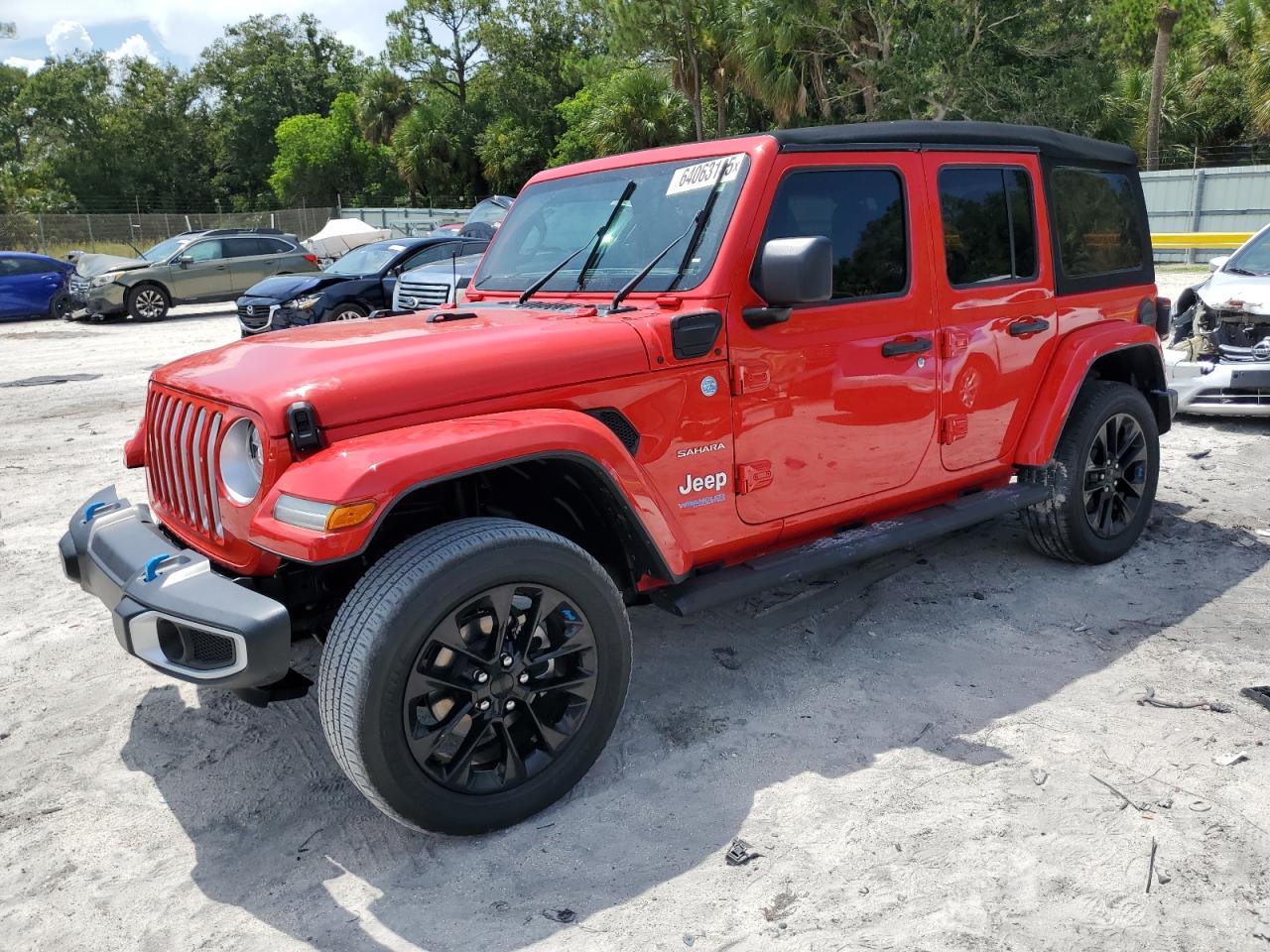 2022 Jeep Wrangler u SAHARA 4XE