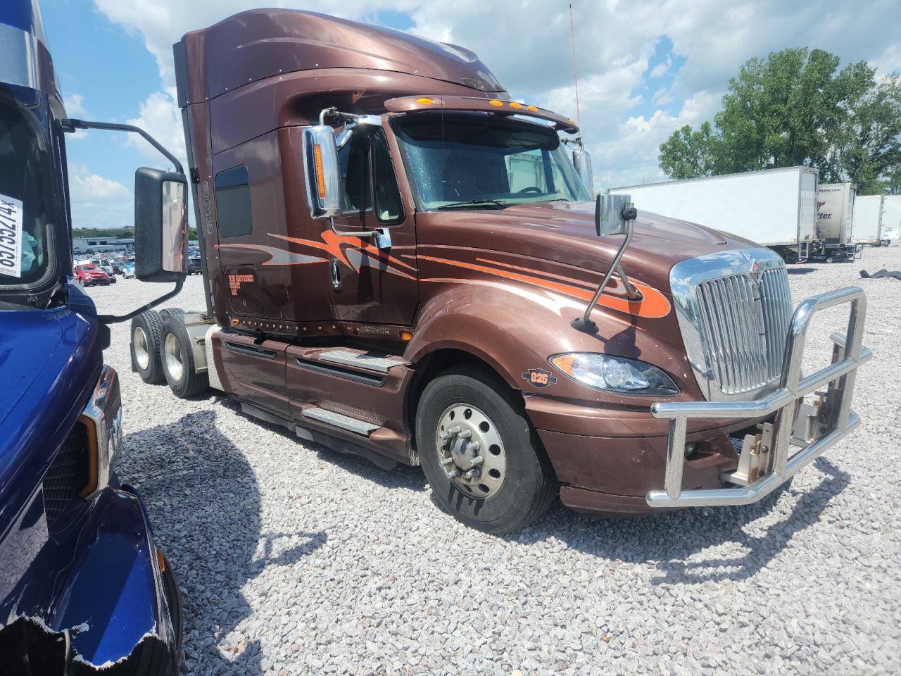 2016 International Prostar