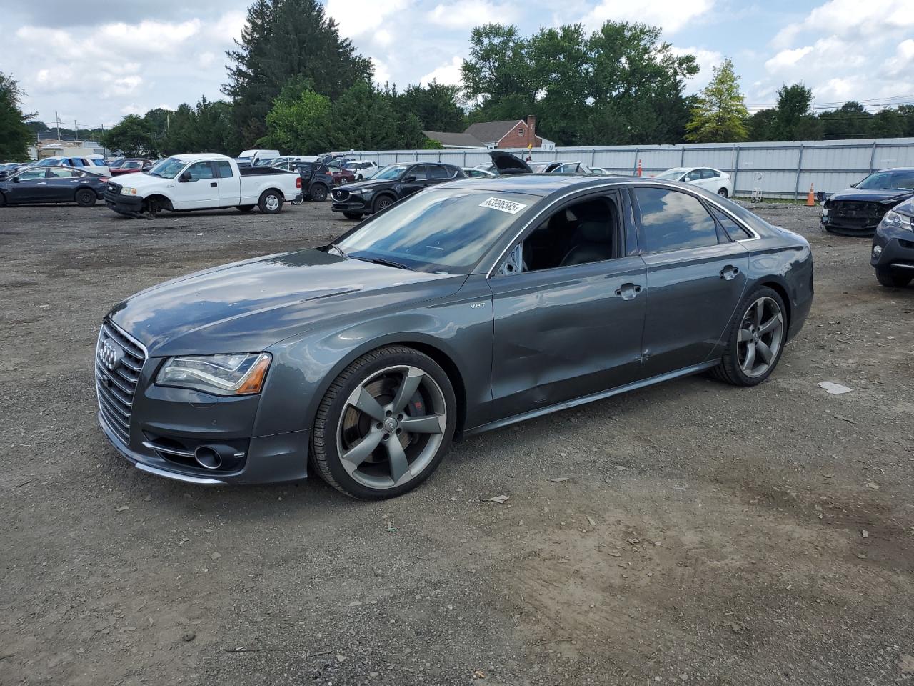 2013 Audi S8 quattro