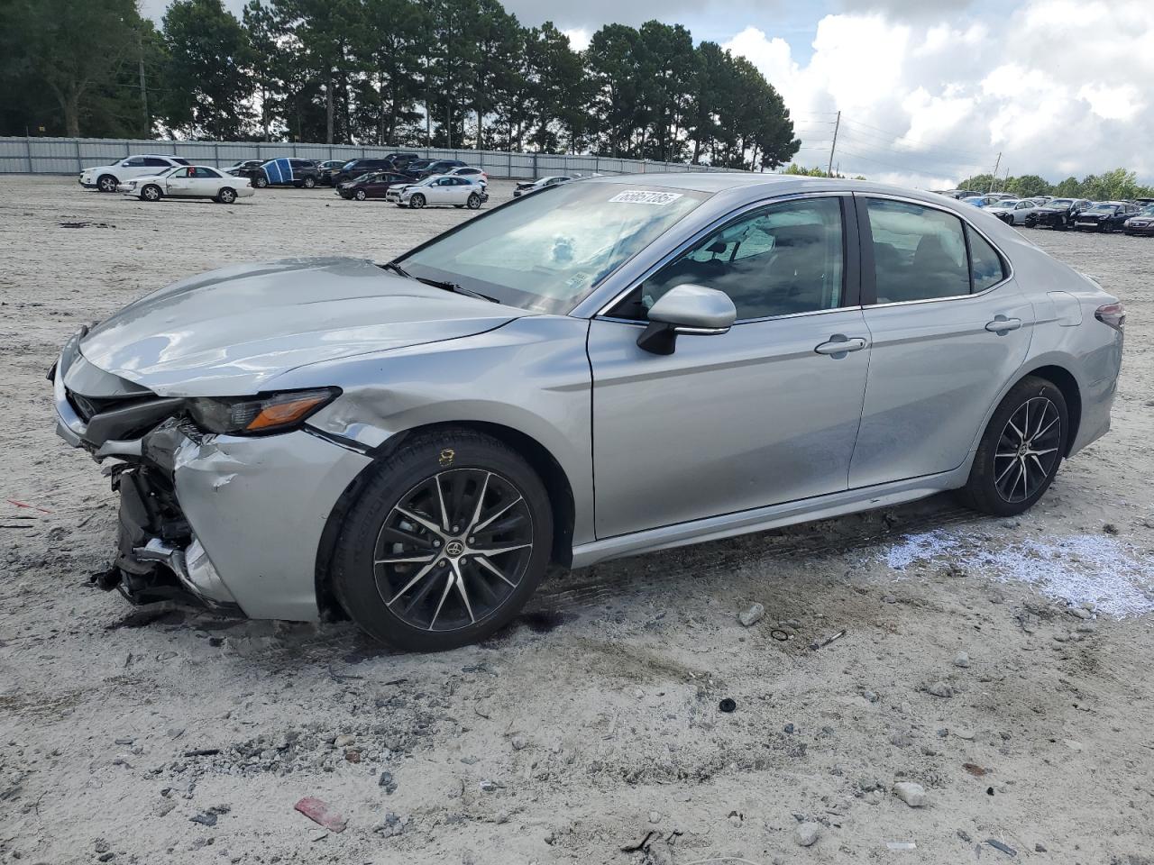 2022 Toyota Camry se SE