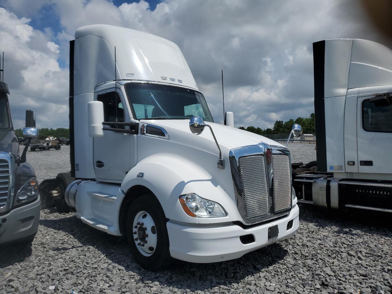 2015 Kenworth T680 T680
