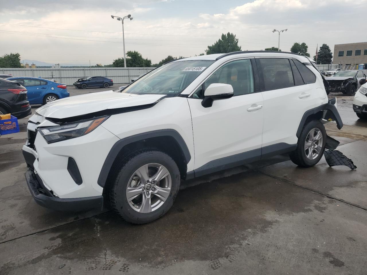 2022 Toyota Rav4 xle XLE