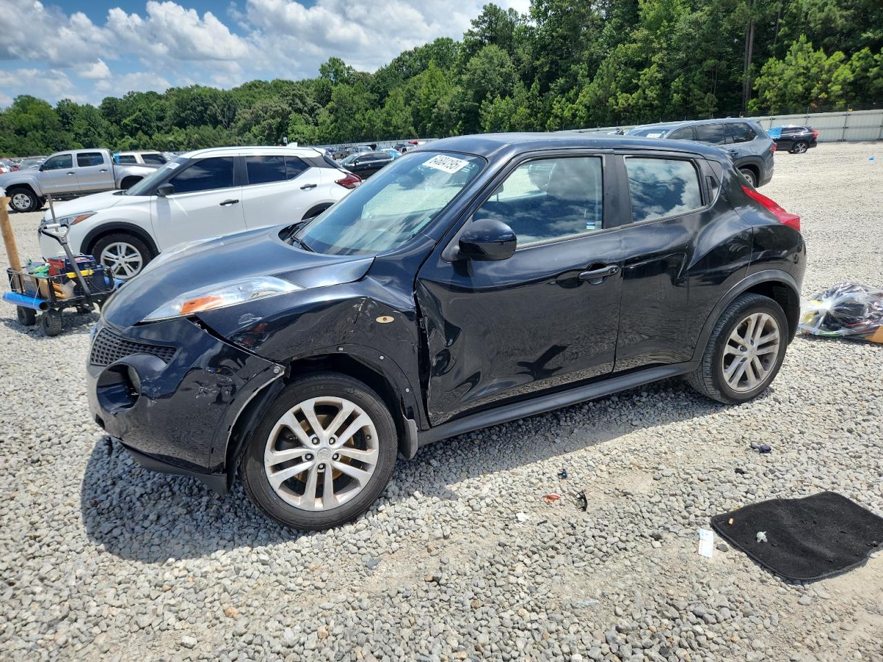2012 Nissan Juke s S