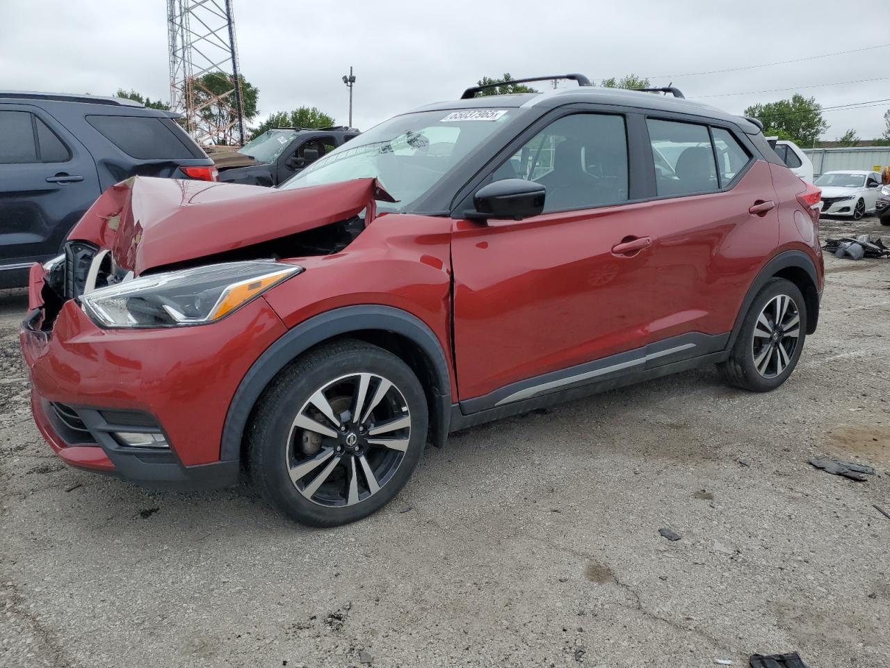 2020 Nissan Kicks sr SR