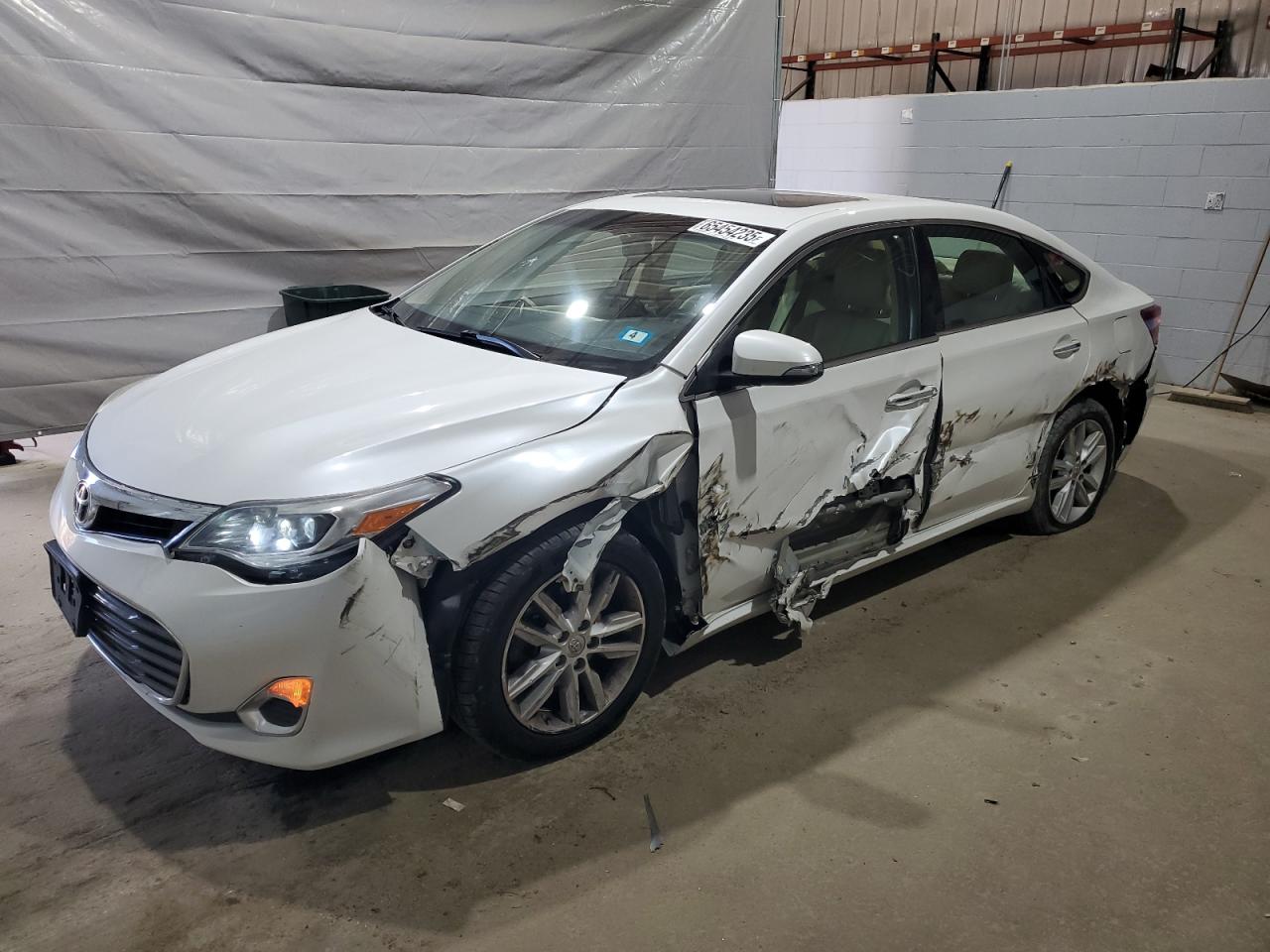 2014 Toyota Avalon bas BASE