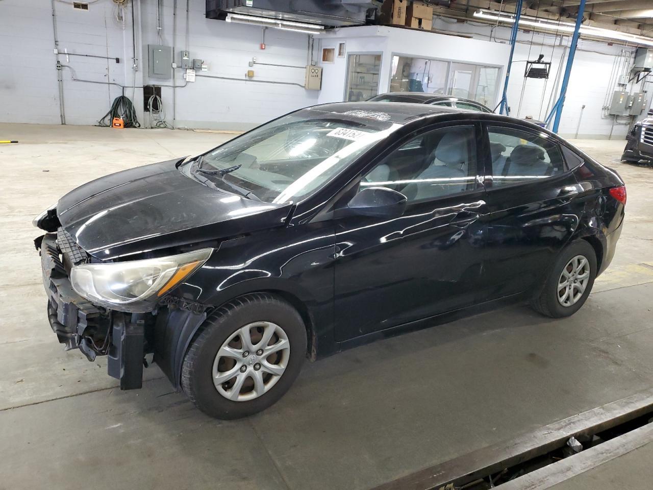 2012 Hyundai Accent gls GLS