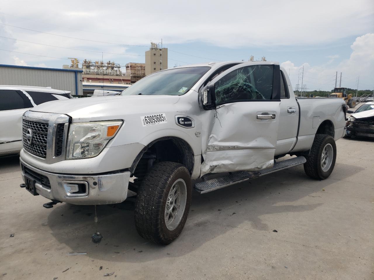 2017 Nissan Titan xd s SL