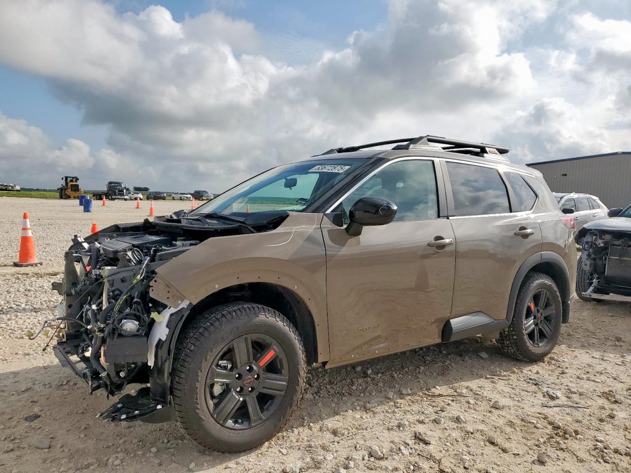 2025 Nissan Rogue sv SV