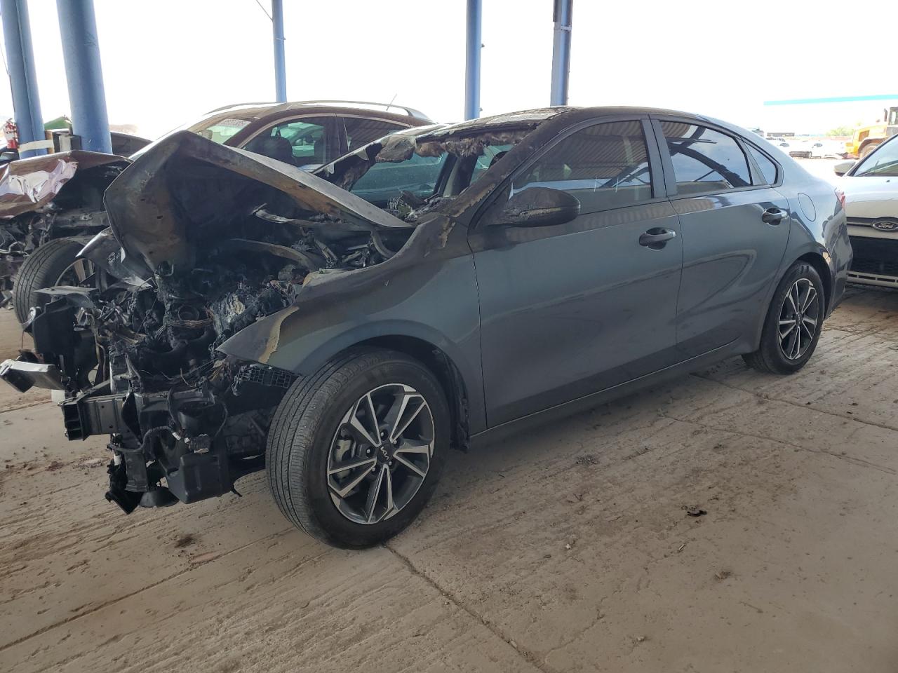 2022 Kia Forte fe FE