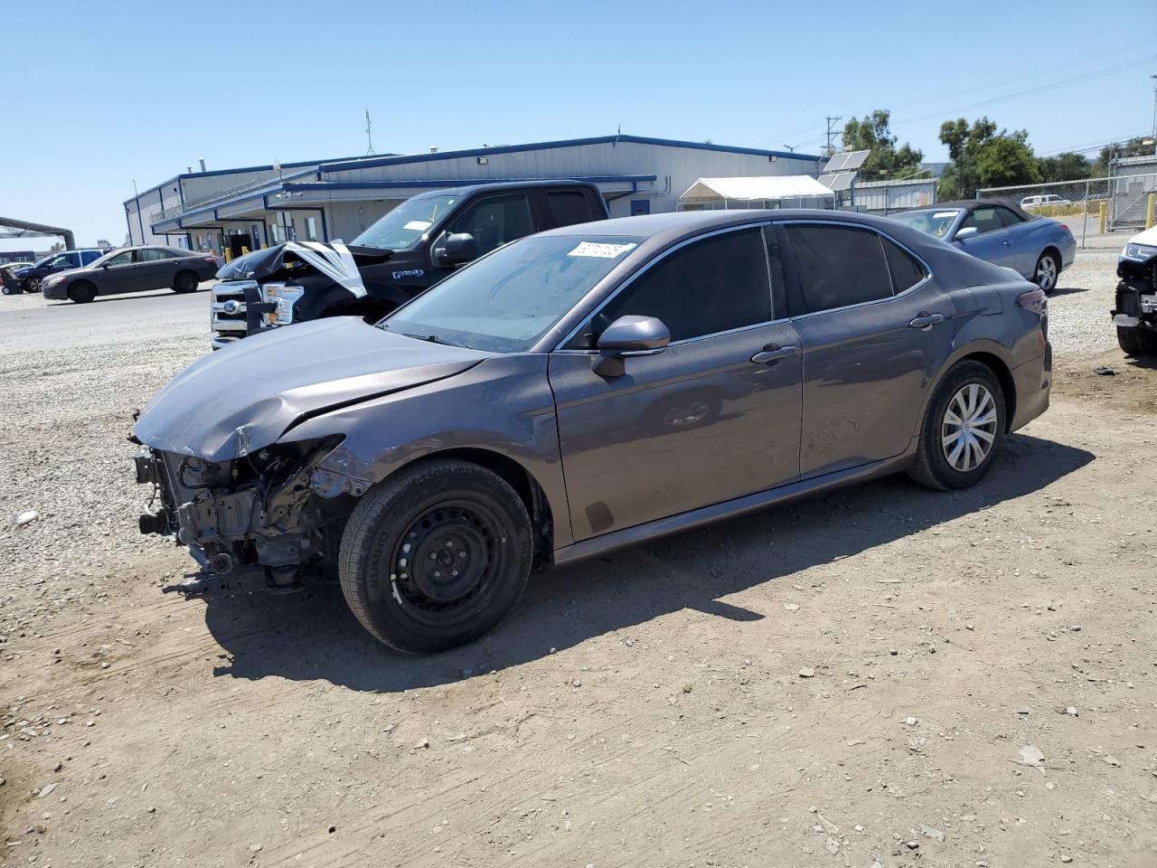 2023 Toyota Camry le LE