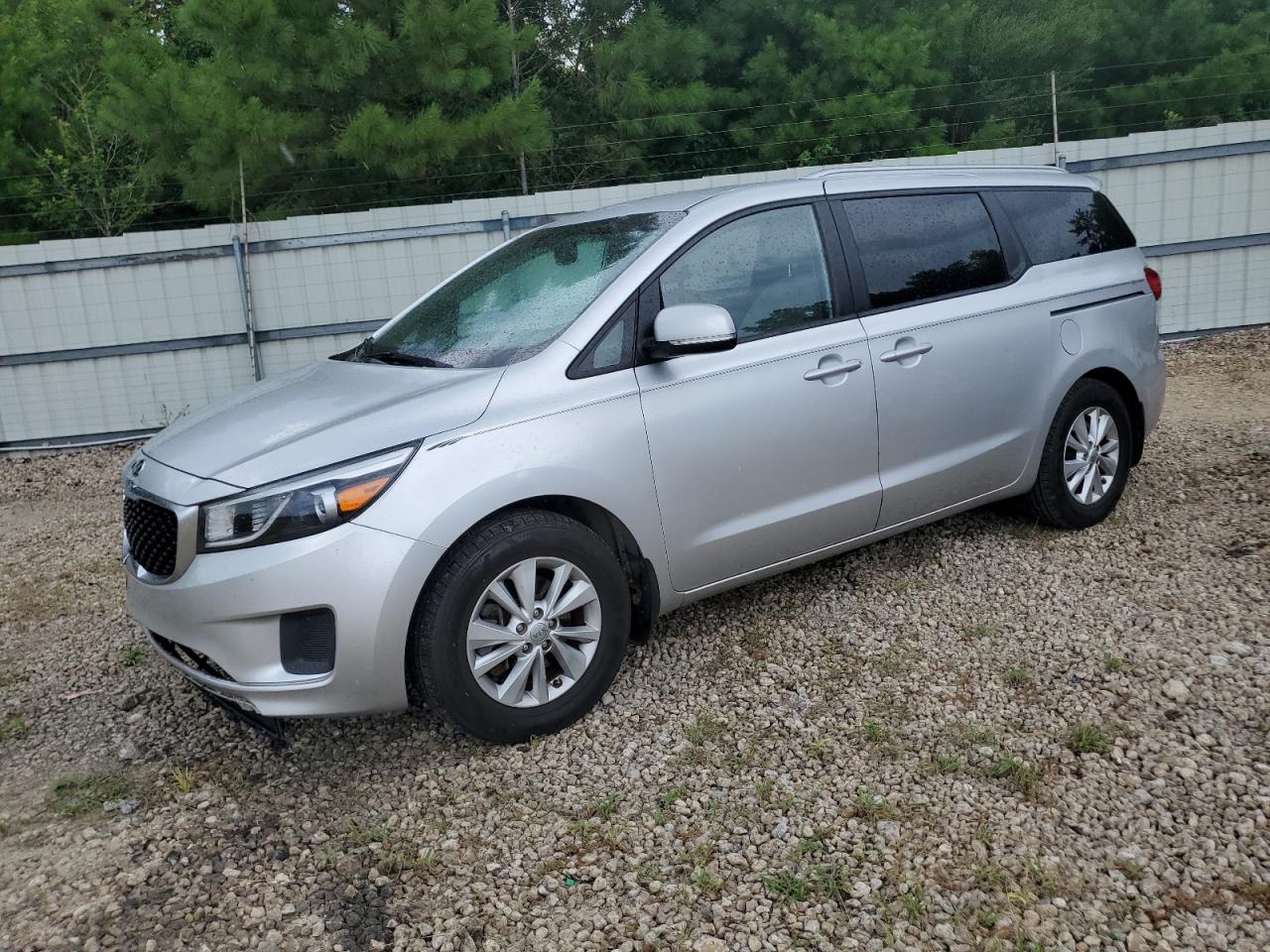 2016 Kia Sedona lx
