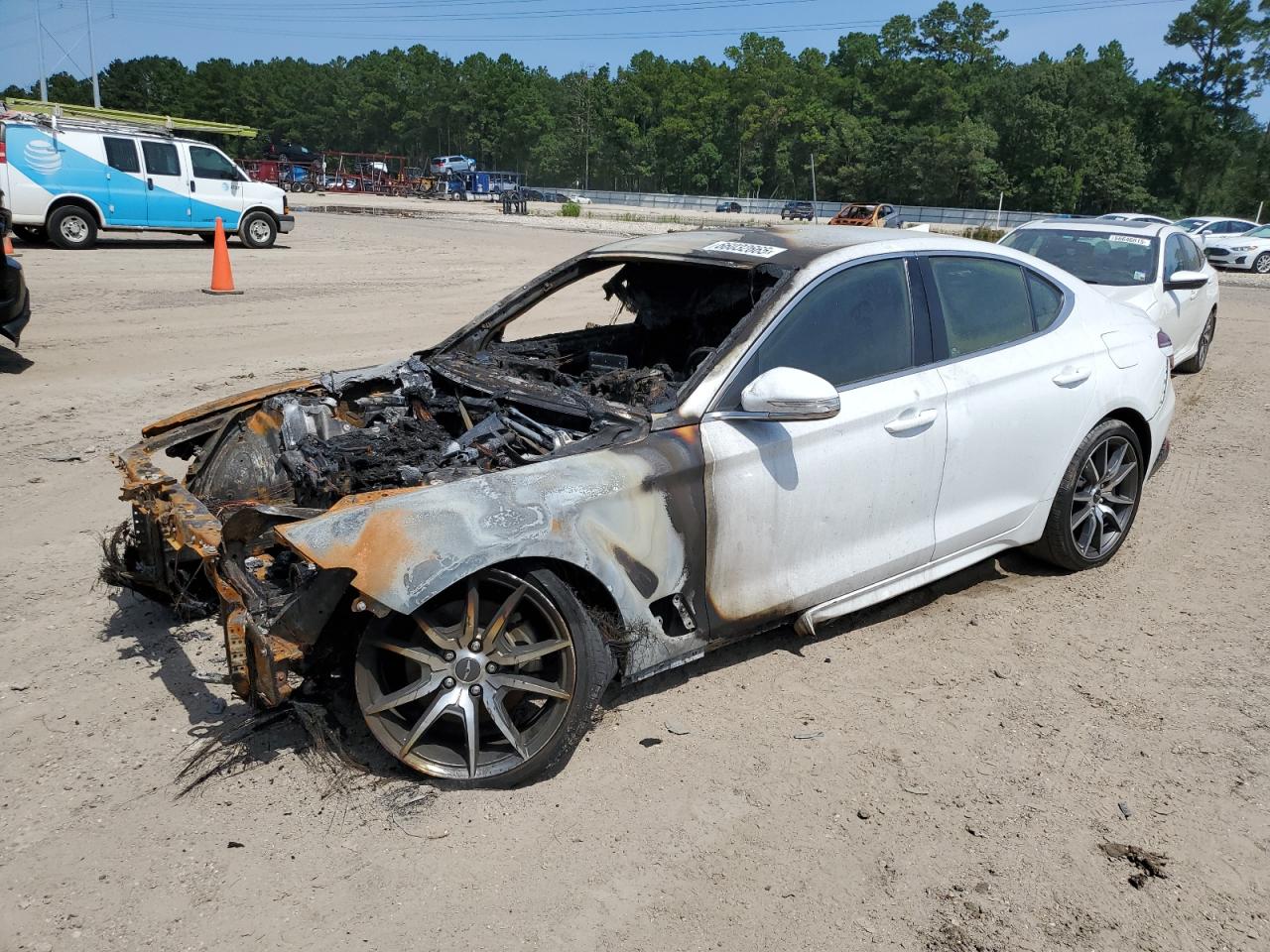 2023 Genesis G70 base BASE