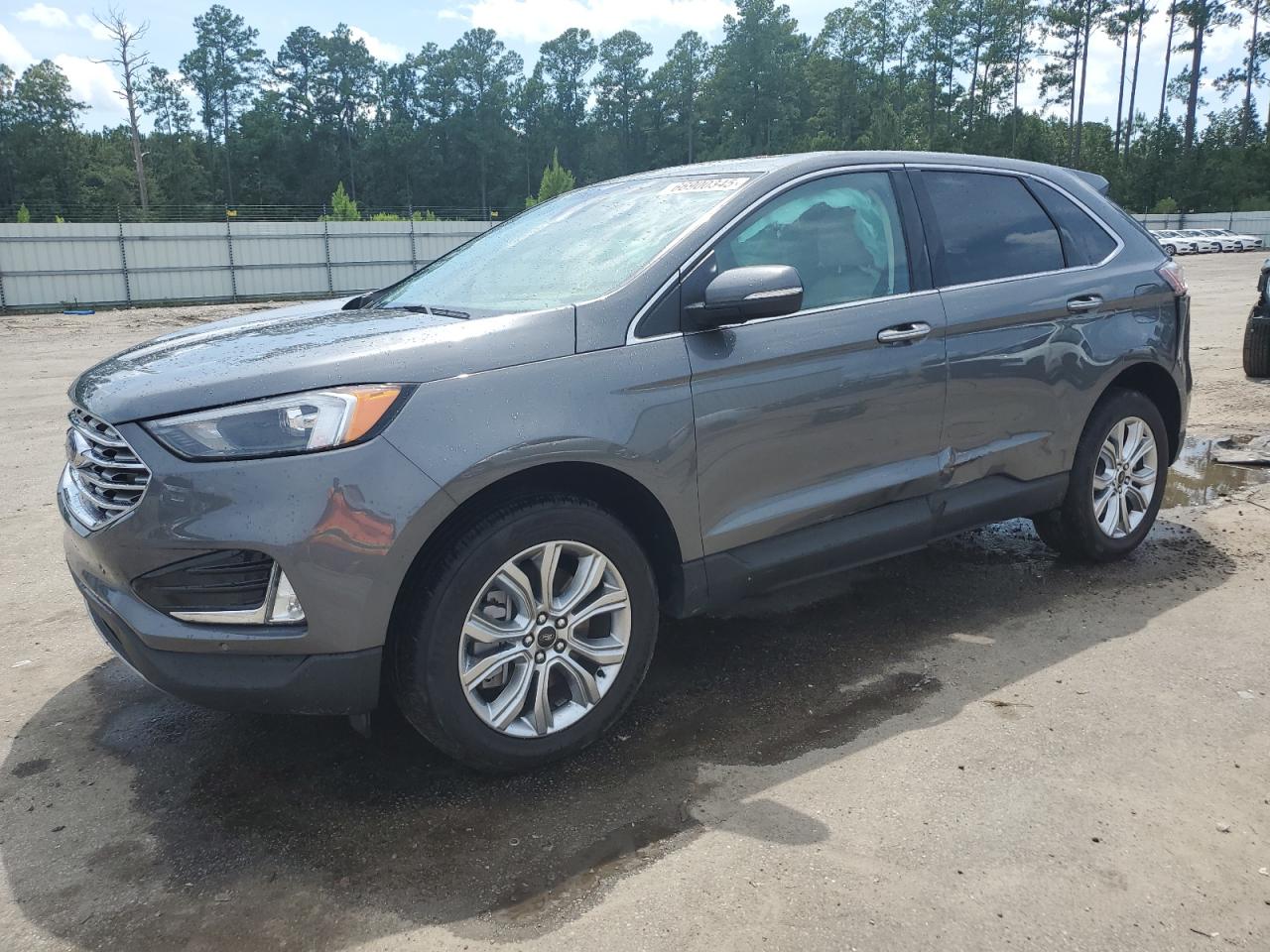 2021 Ford Edge titan TITANIUM