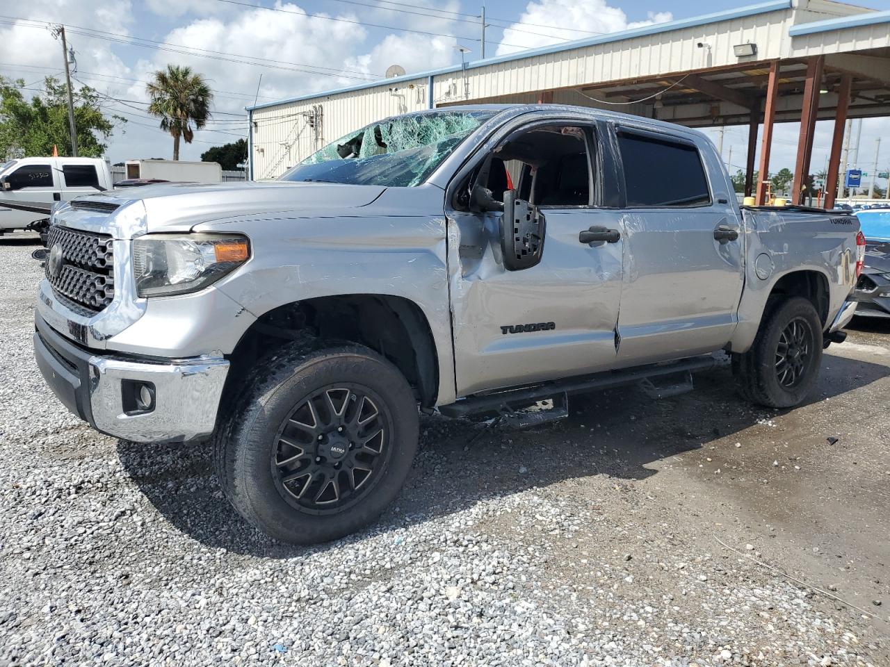 2019 Toyota Tundra cre CREWMAX SR5