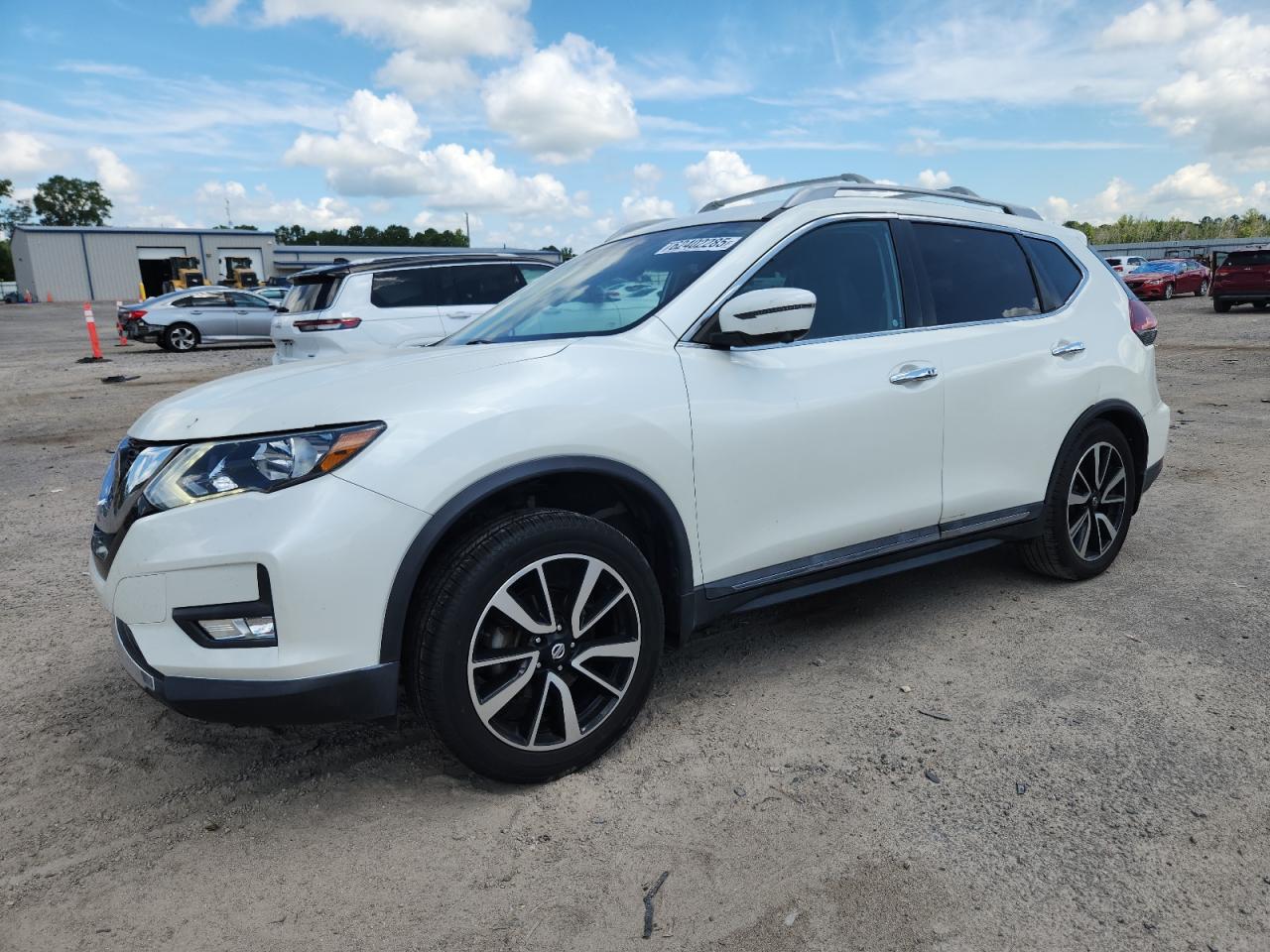 Nissan Rogue s