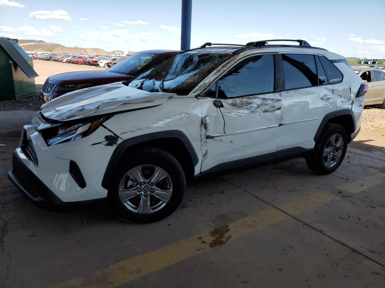 2025 Toyota Rav4 xle XLE