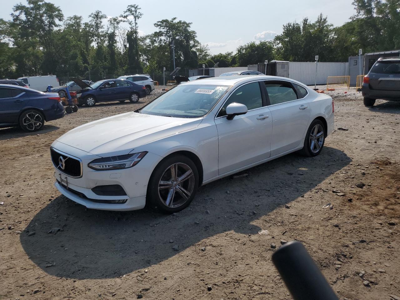 2018 Volvo S90