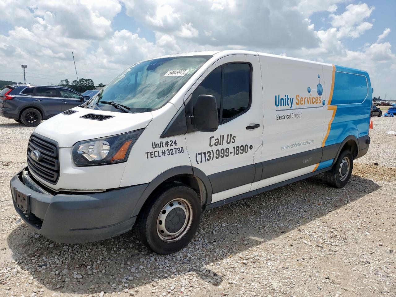 Ford Transit van t-250 lo