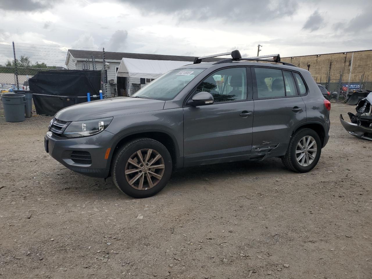 2017 Volkswagen Tiguan s S
