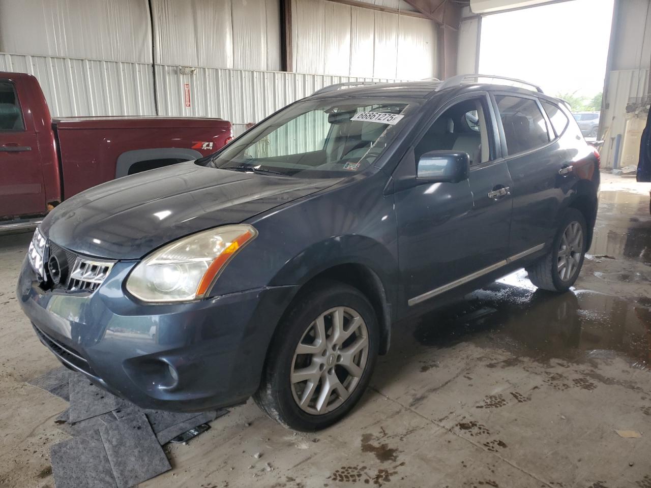 2013 Nissan Rogue s S