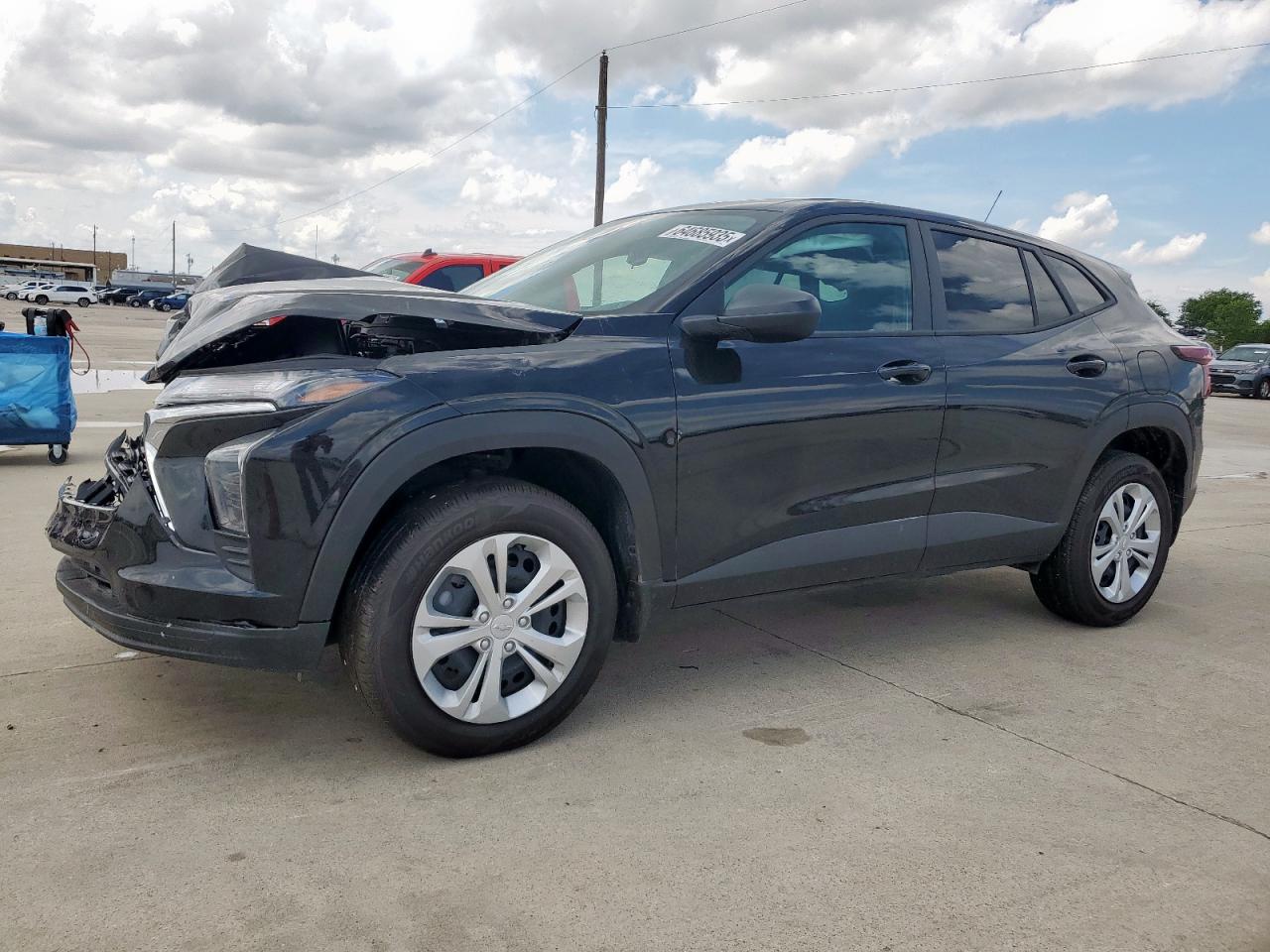 2025 Chevrolet Trax ls LS