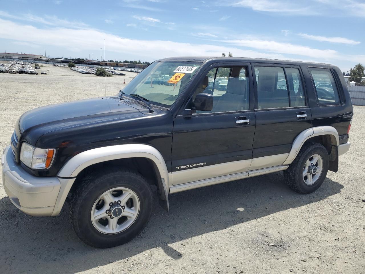 2001 Isuzu Trooper