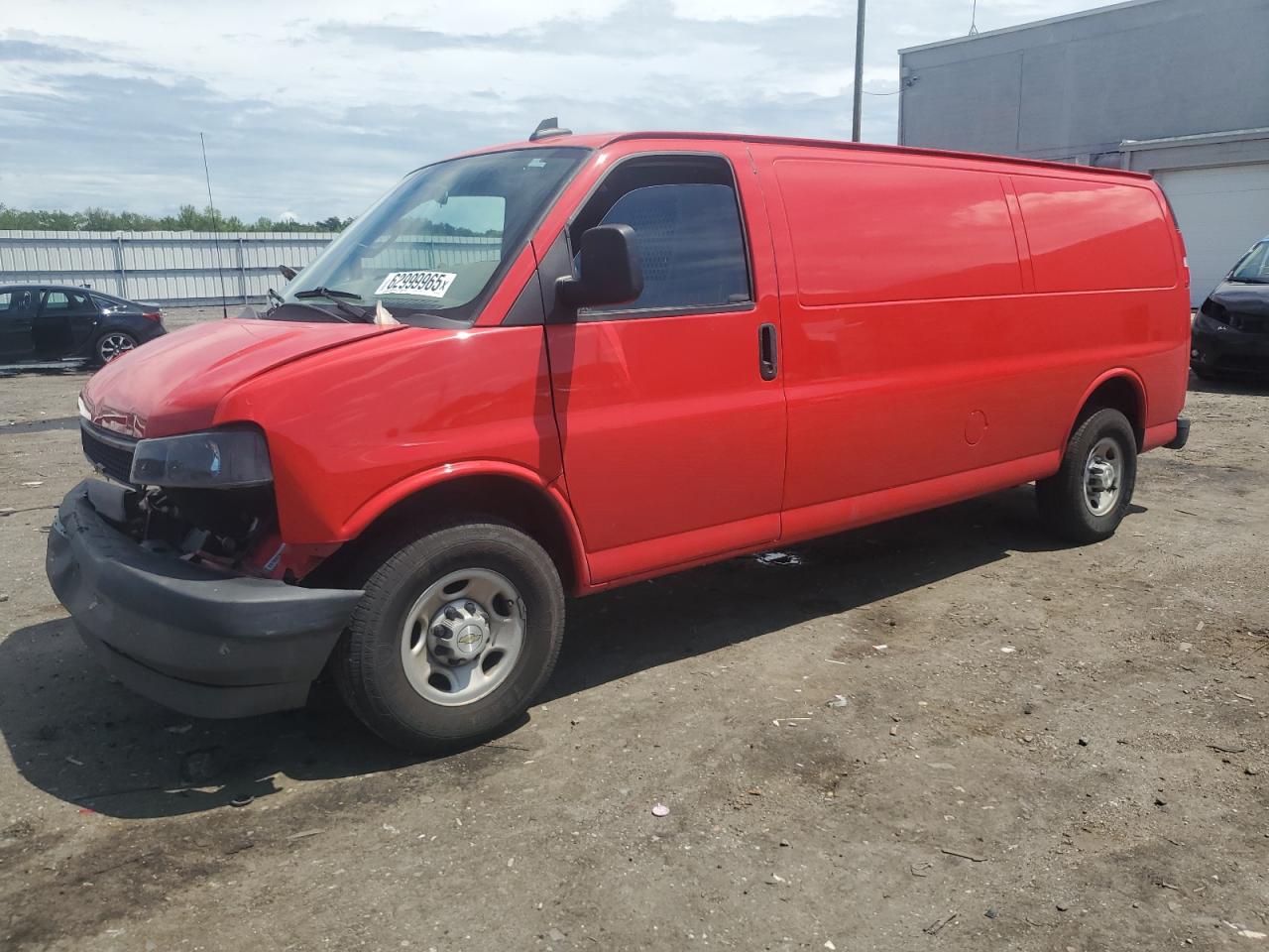 2022 Chevrolet Express 3500