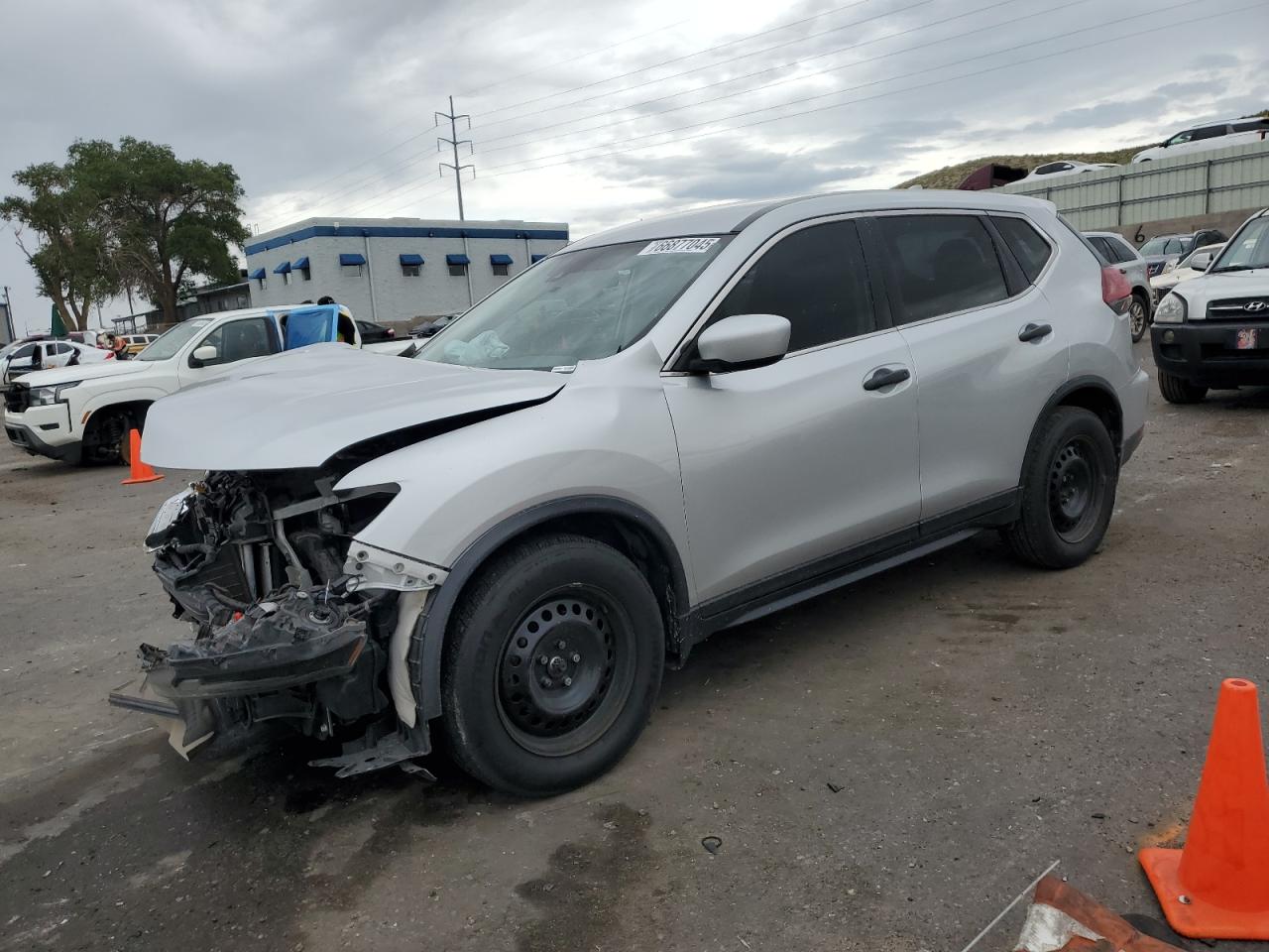 2019 Nissan Rogue s S