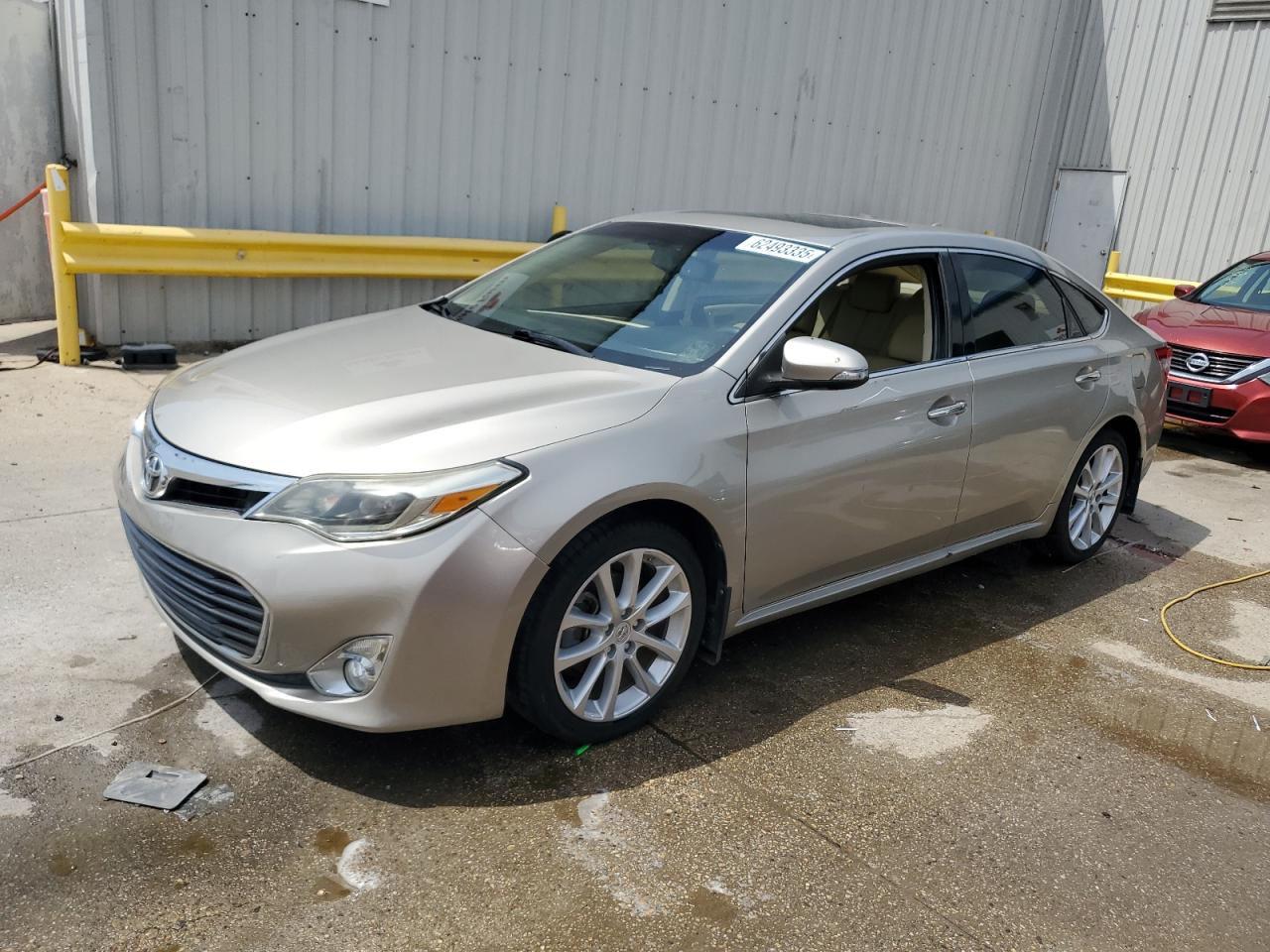 2013 Toyota Avalon bas BASE