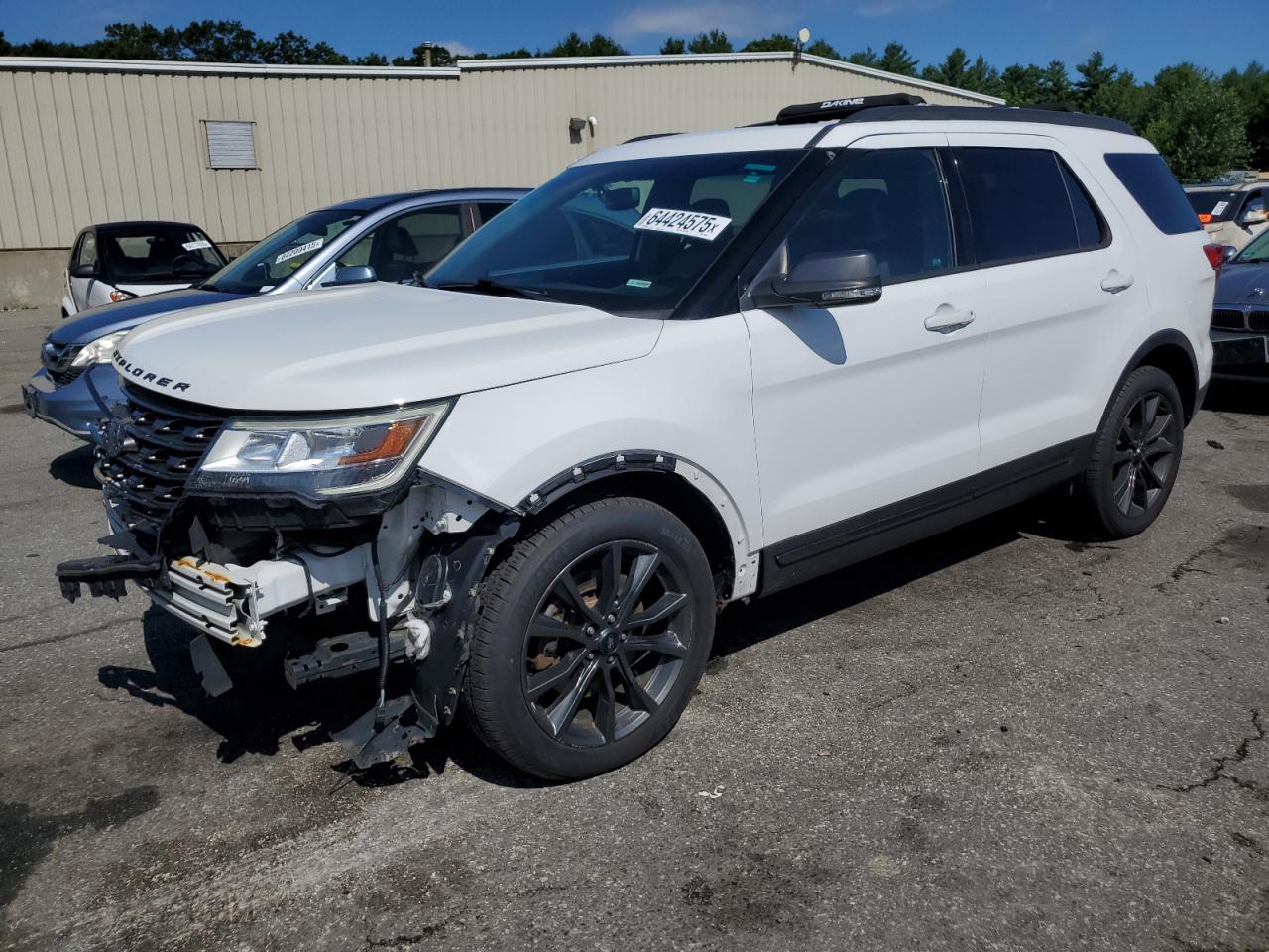 2017 Ford Explorer x XLT