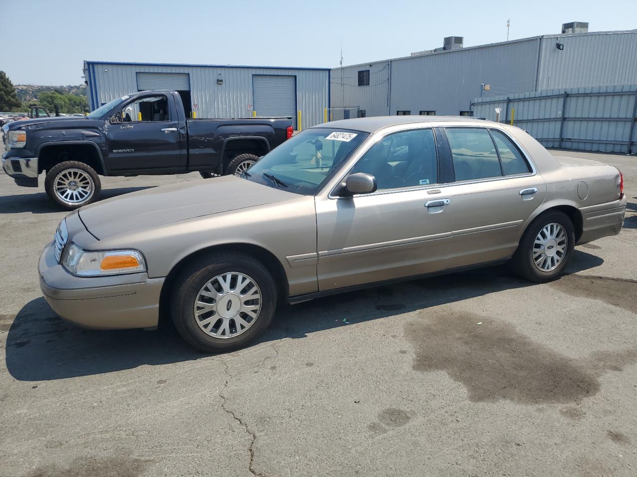 2003 Ford Crown victoria lx LX