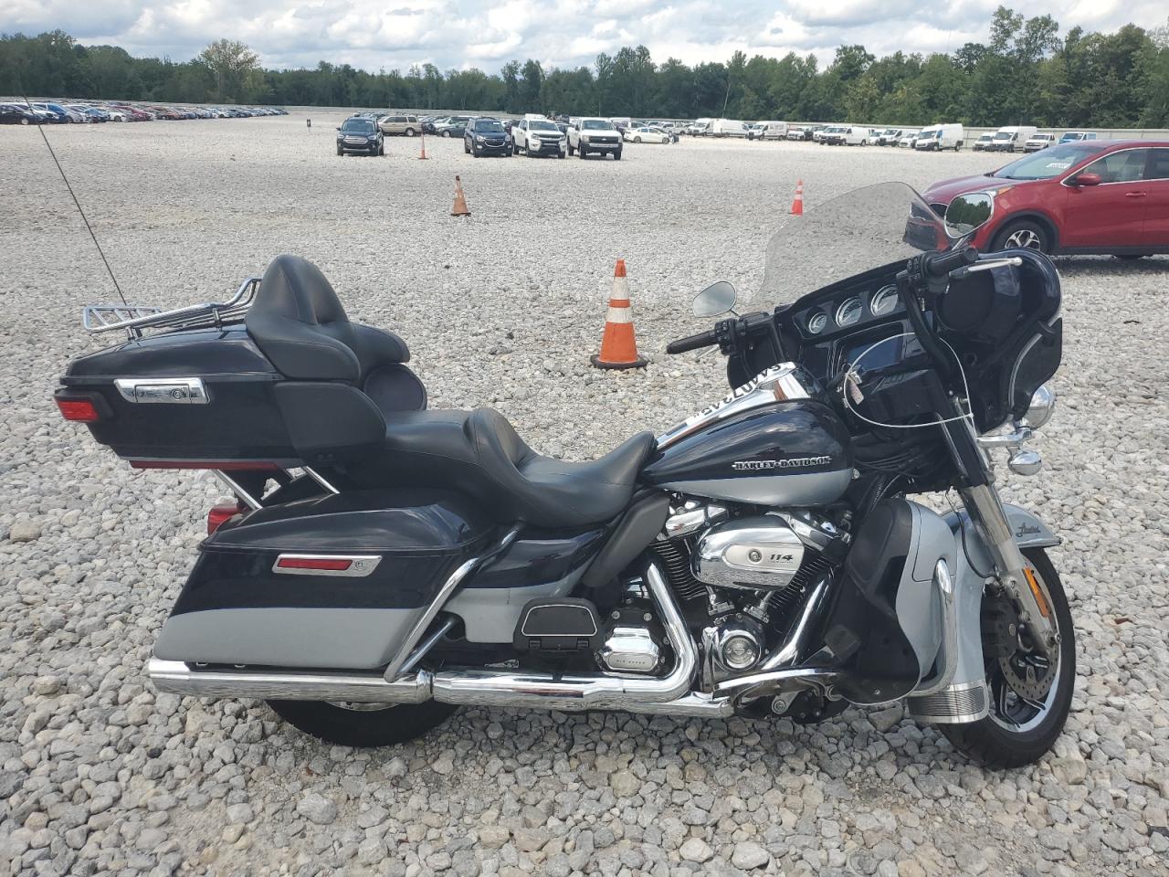 2019 Harley-davidson Flhtk