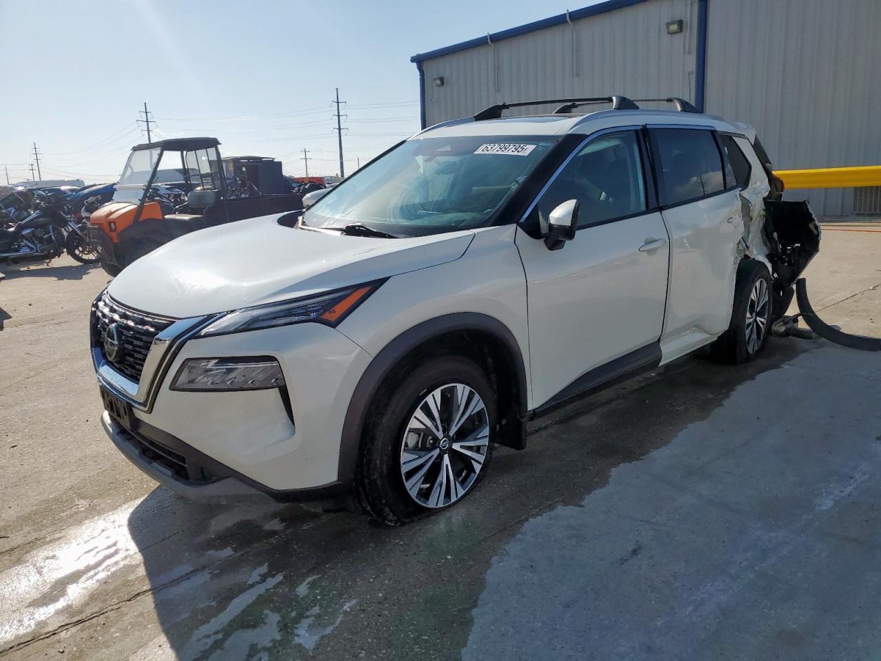 2021 Nissan Rogue sv SV