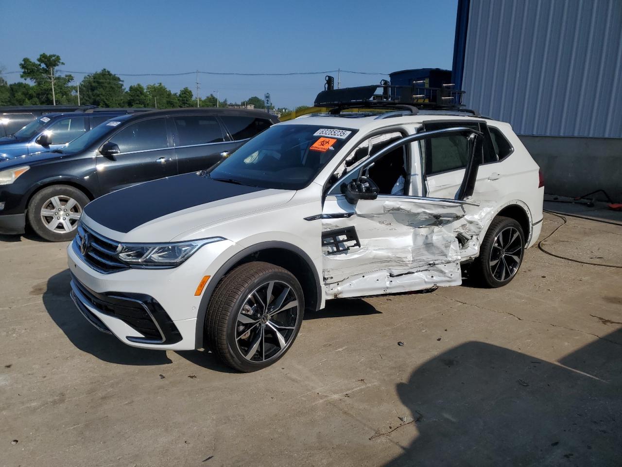 2022 Volkswagen TIGUAN SEL SEL R-LINE