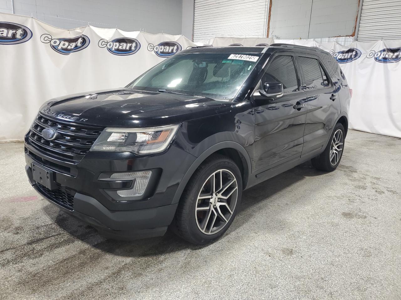 2016 Ford Explorer s SPORT