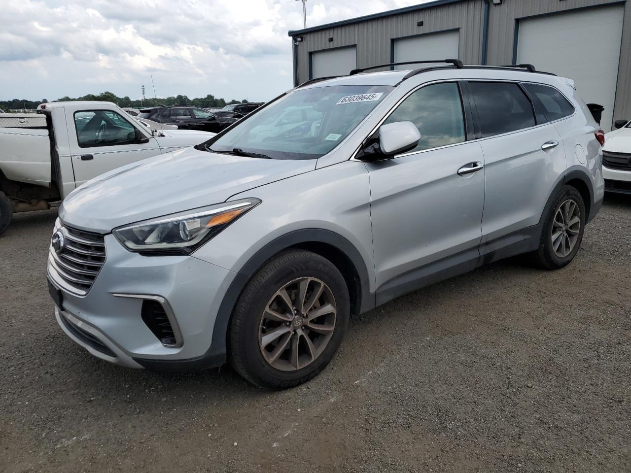 2017 Hyundai Santa fe s SE