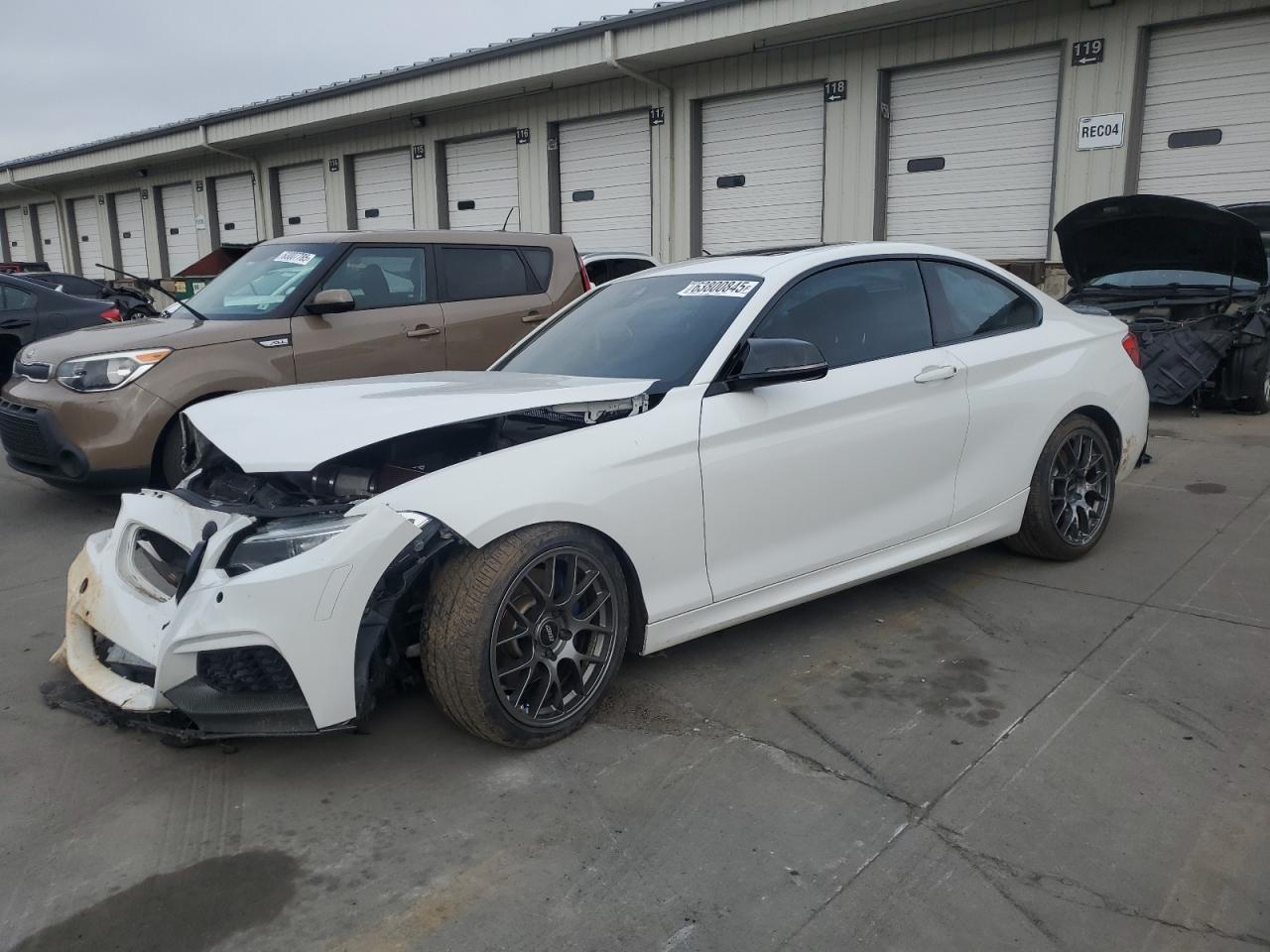2016 BMW M235i