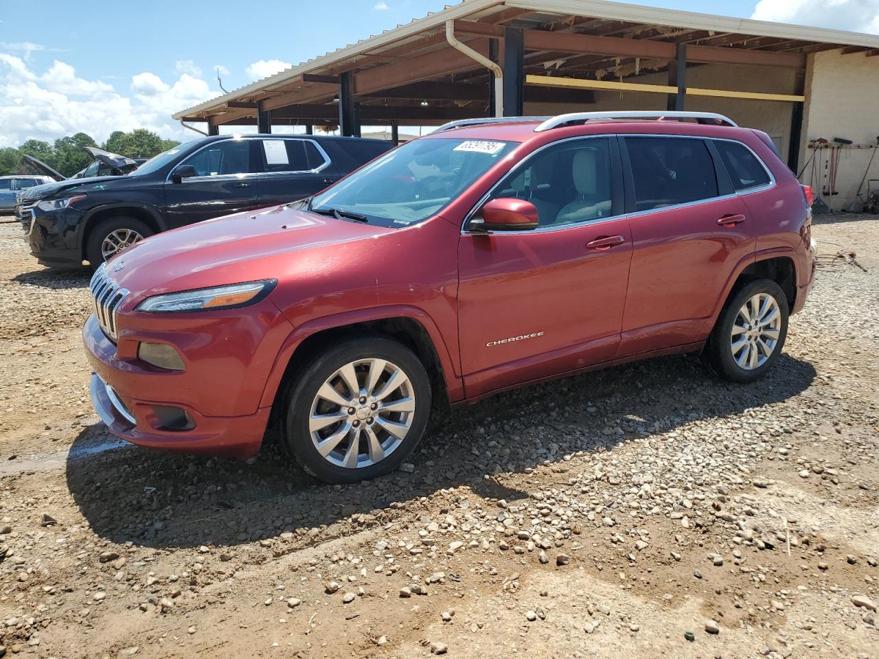 2017 Jeep Cherokee o OVERLAND