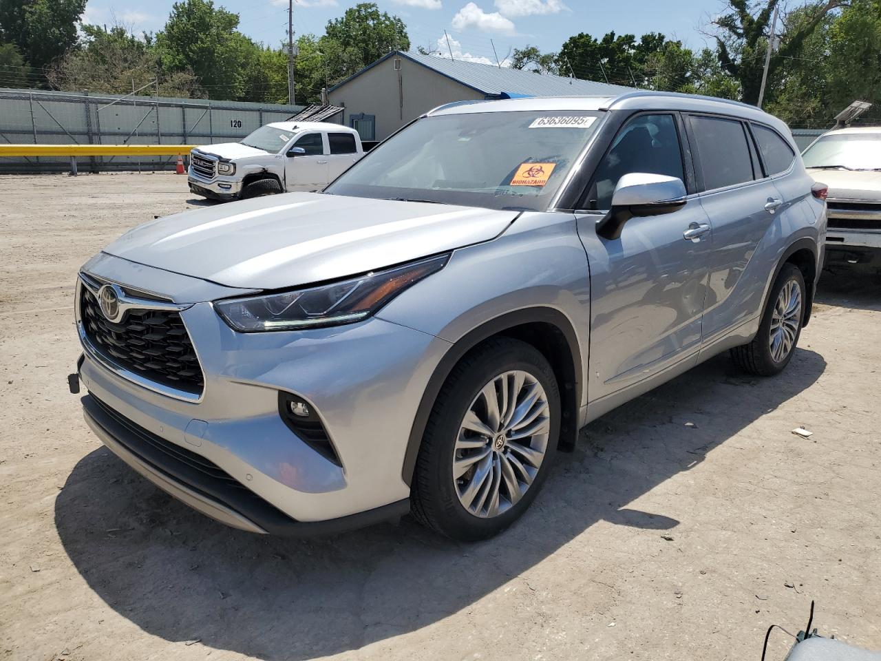 2022 Toyota Highlander platinum PLATINUM