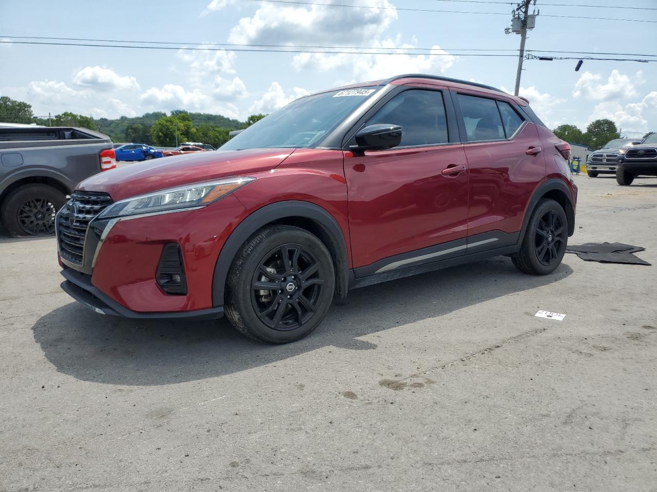 2021 Nissan Kicks sr SR