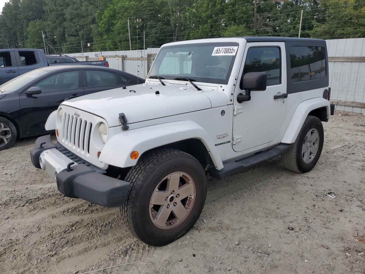 2012 Jeep Wrangler s SAHARA