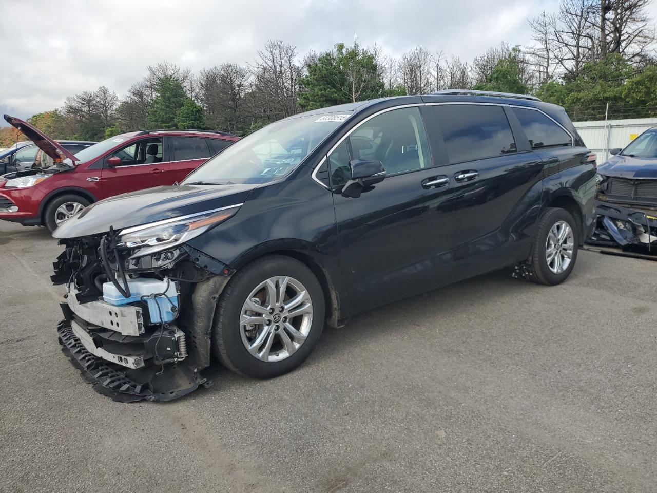 2023 Toyota Sienna lim LIMITED