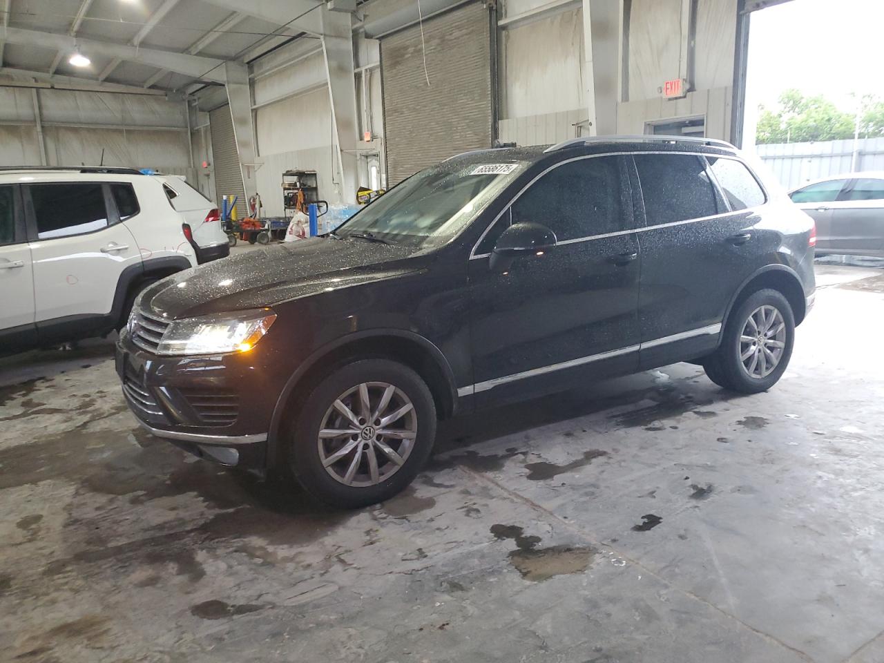 2016 Volkswagen Touareg sp SPORT