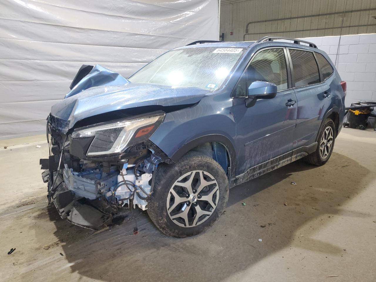 2022 Subaru Forester premium PREMIUM