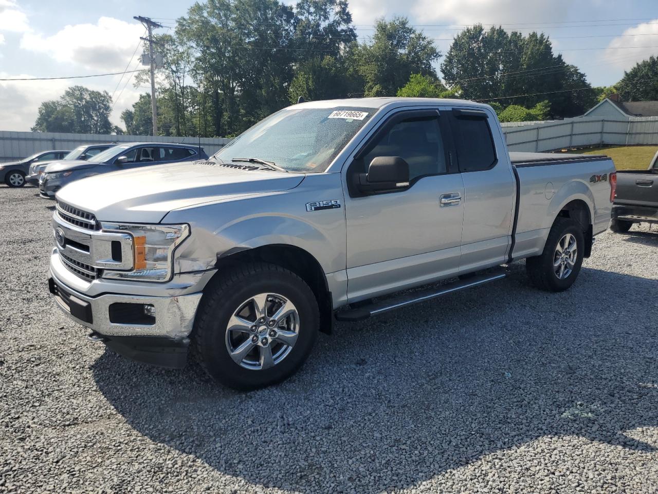 2019 Ford F150 super SUPER CAB