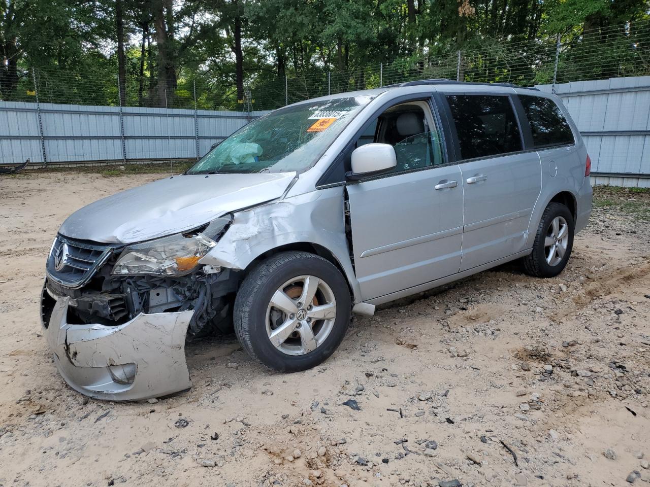 2009 Volkswagen Routan Se