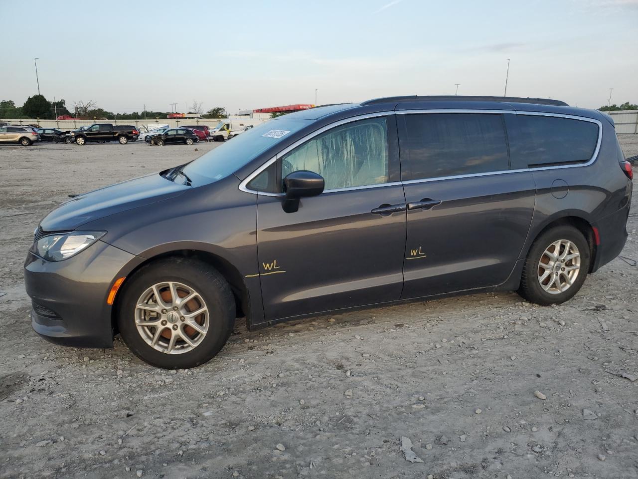 2021 Chrysler Voyager